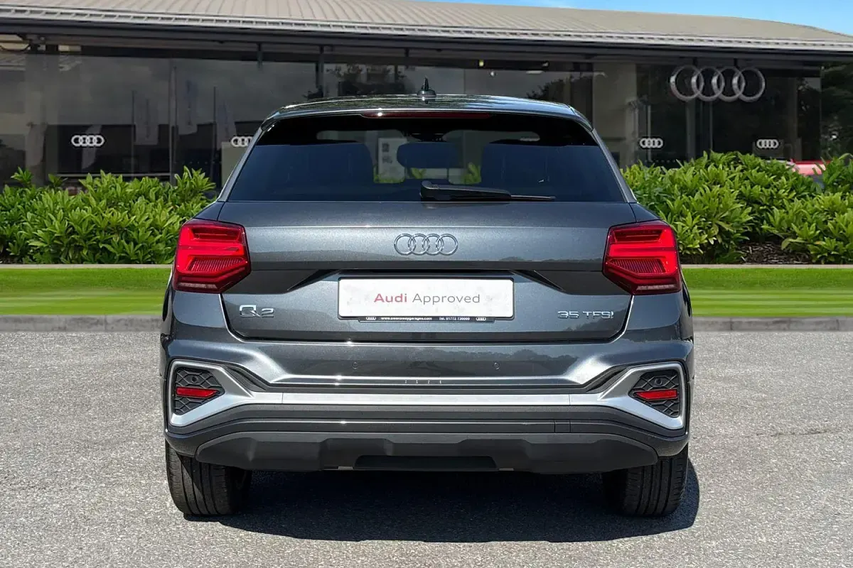 Used Audi Q2 S-Line 150 HP (110 kW) 2025 Grey SUV