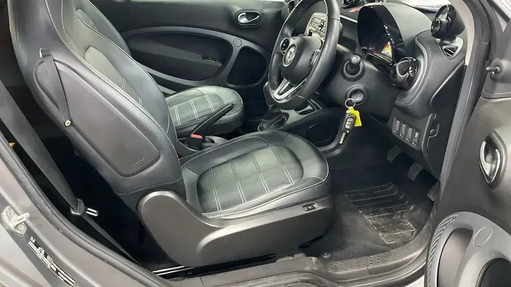 Used Smart ForTwo Cabrio Prime 2019 Grey Cabriolet