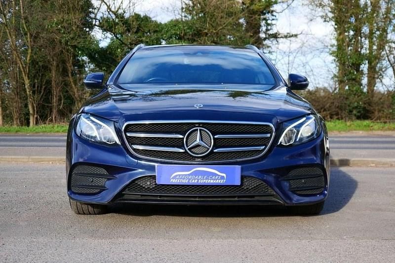 Used Mercedes E200 AMG line 184 HP (135 kW) 2020 Blue Estate