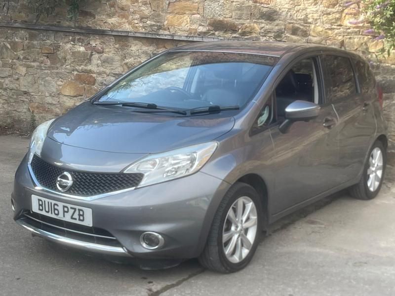 Used Nissan Note Tekna 90 HP (66 kW) 2016 Grey MPV