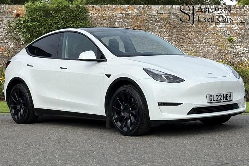 White Used 2022 Tesla Model Y Long Range AWD SUV | £24,950 (Fair price) - Image 1/1