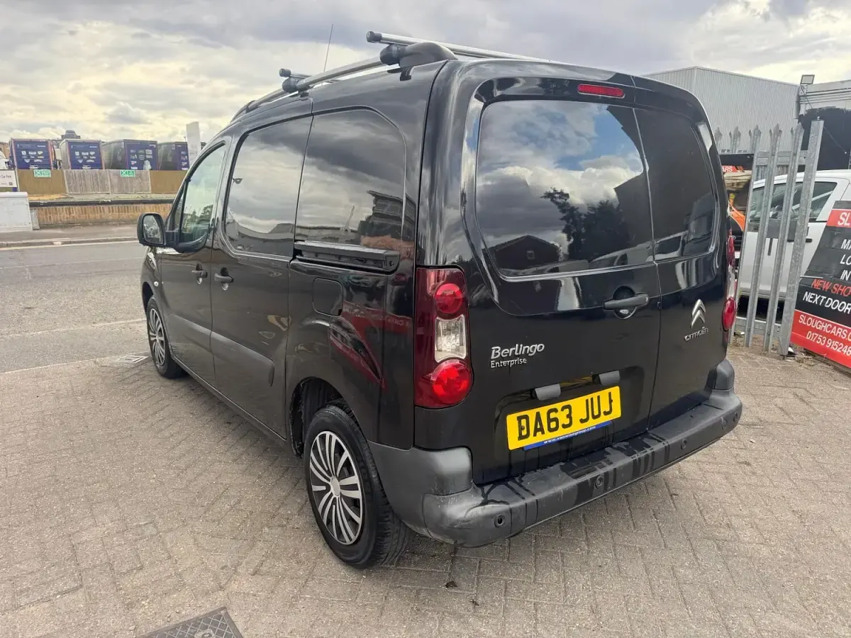 Used Citroën Berlingo 75 HP (55 kW) 2013 Black MPV