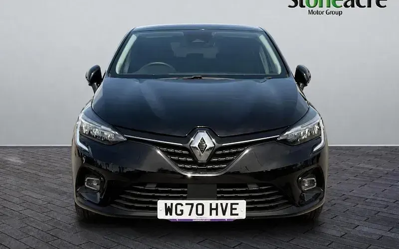 Used Renault Clio Iconic 86 HP (63 kW) 2019 Black Hatchback