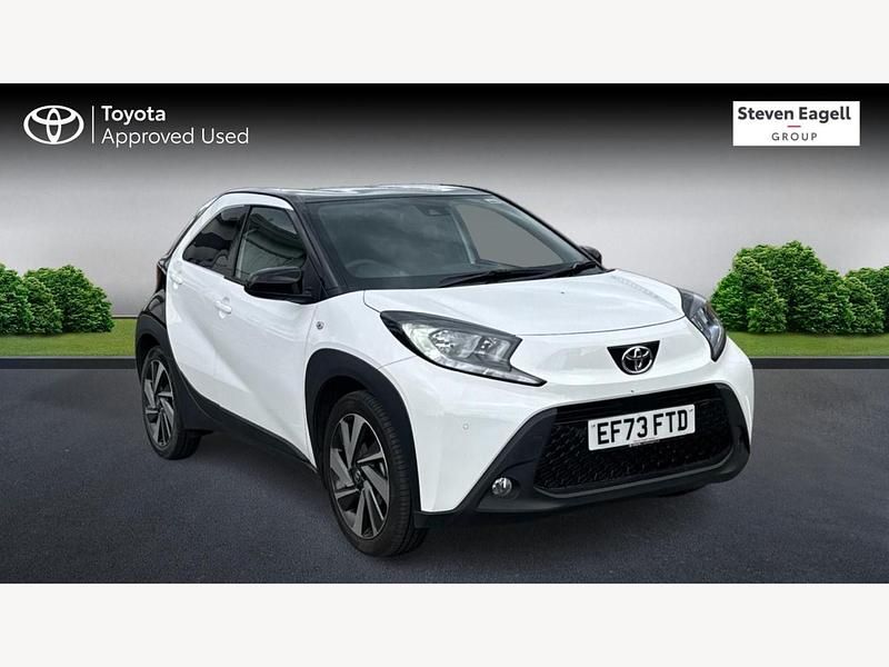 White Used 2023 Toyota Aygo Hatchback | £13,547 (Fair price) - Image 1/3
