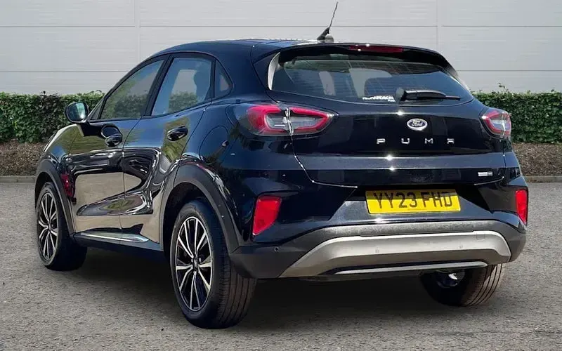 Second-hand Ford Puma Titanium 155 CP (114 kW) 2023 Negru SUV