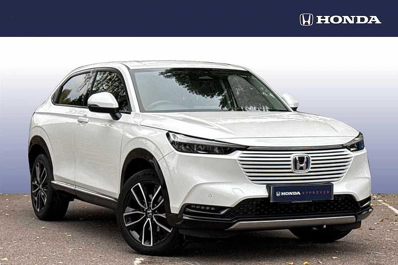 Platinum white Used 2022 Honda HR-V Advance SUV | £19,450 (Fair price) - Image 1/4