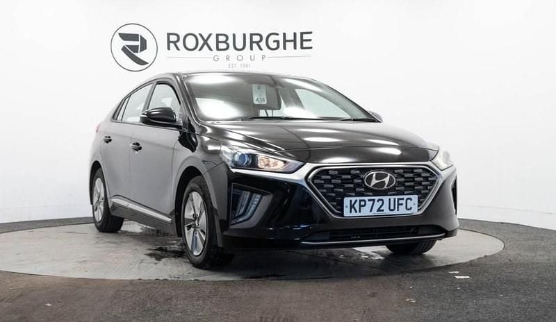 Black Used 2022 Hyundai Ioniq SE Hatchback | £12,740 (Good price) - Image 1/4
