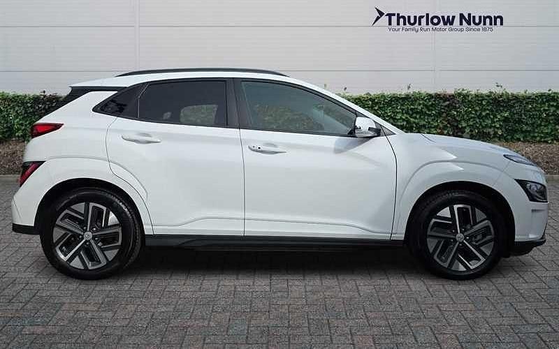 Used Hyundai Kona Ultimate 150 kW (204 HP) 2022 White SUV