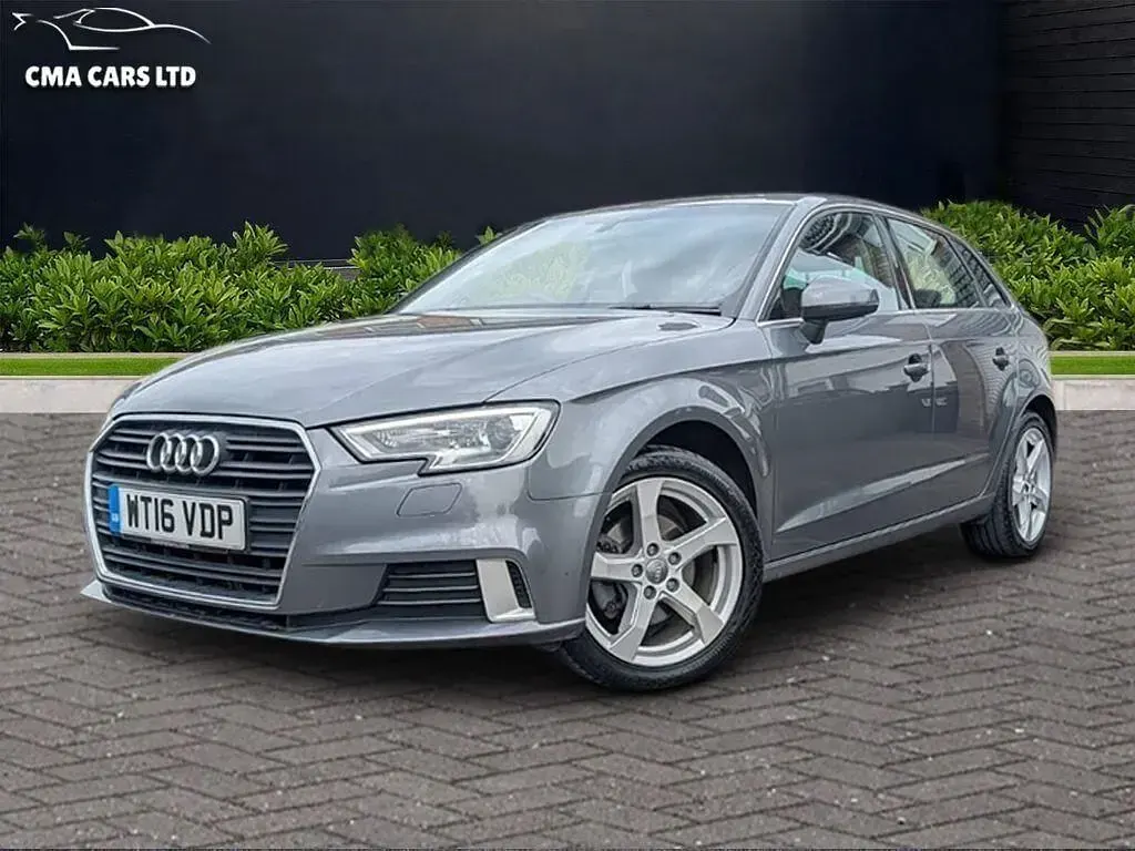 Usado Audi A3 Sportback Sport 2016 Cinzento Citadino