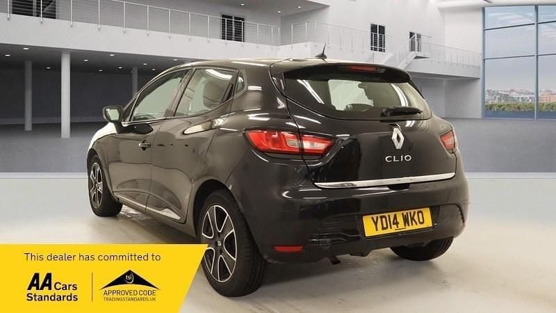 Used Renault Clio IV Dynamique 2014 Black Hatchback