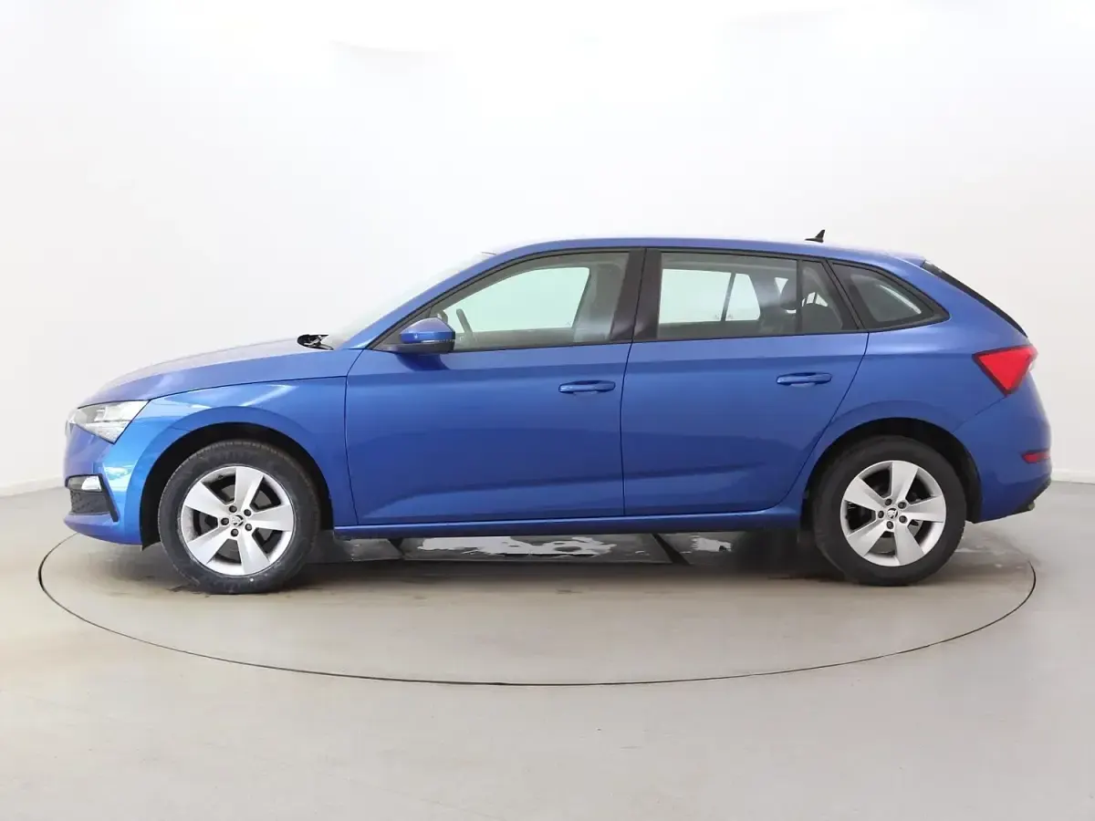 Used Skoda Scala SE 2023 Blue Hatchback