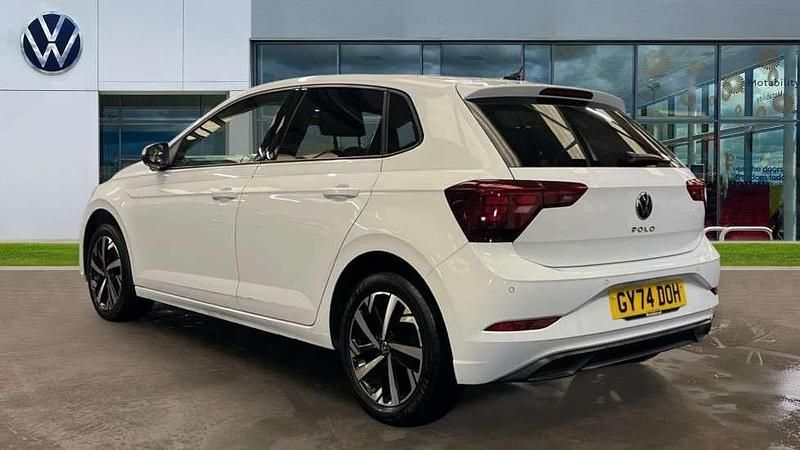 Usado VW Polo Match 95 CV (69 kW) 2024 Blanco Utilitario