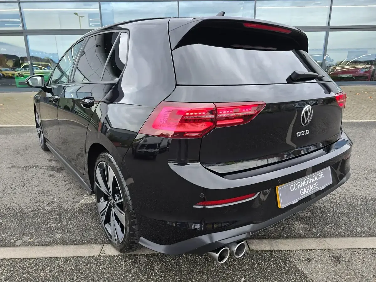Used VW Golf VII GTD 150 HP (110 kW) 2021 Black Hatchback