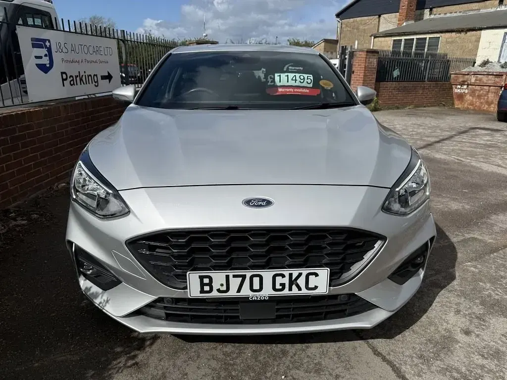 Gebraucht Ford Focus ST-Line 125 PS (91 kW) 2020 Silber Kleinwagen