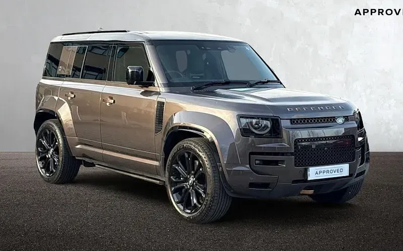 Used Land Rover Defender 635 HP (467 kW) 2024 SUV
