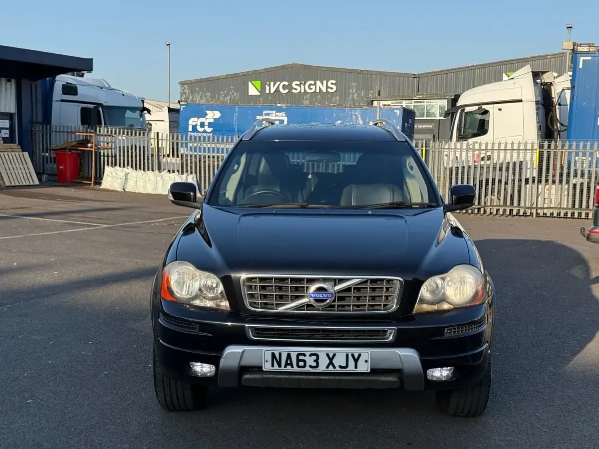 Used Volvo XC90 200 HP (147 kW) 2013 Black SUV