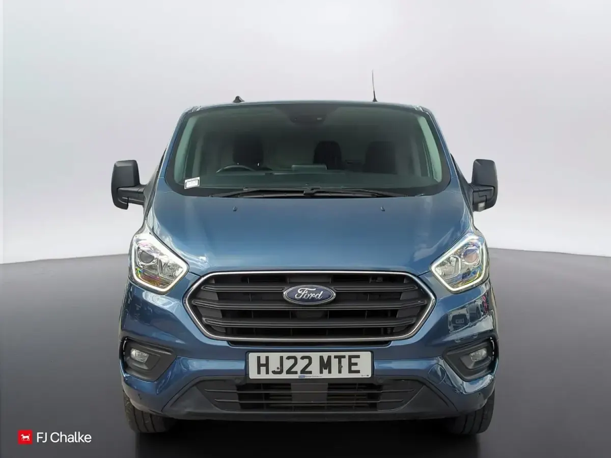Usado Ford Transit Custom Limited 170 CV (125 kW) 2022 Azul Van