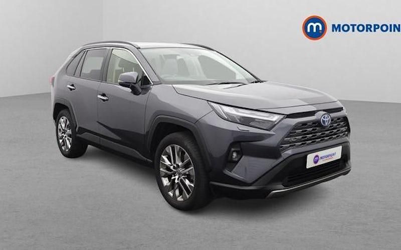 Used Toyota RAV4 218 HP (160 kW) 2025 SUV