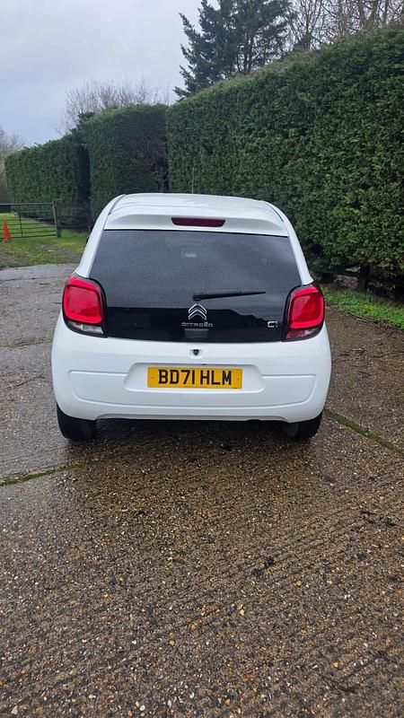 Used Citroën C1 Shine 2021 White Hatchback