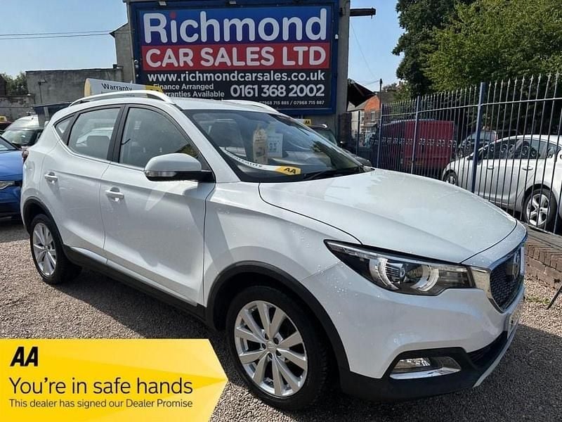 White Used 2019 MG ZS Excite Sedan | £7,495 (Fair price) - Image 1/3