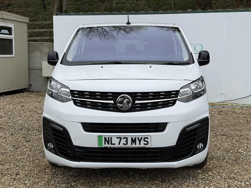 Used Vauxhall Vivaro Ultimate 100 kW (136 HP) 2023 White MPV
