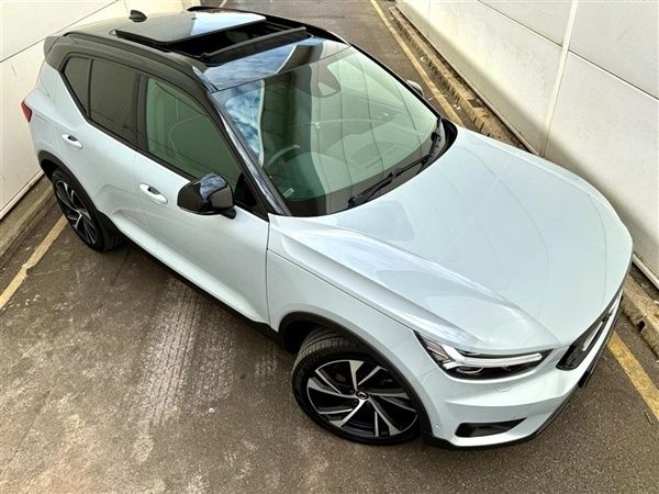 Silver Used 2020 Volvo XC40 R-Design Pro SUV | £17,490 (Expensive) - Image 1/1
