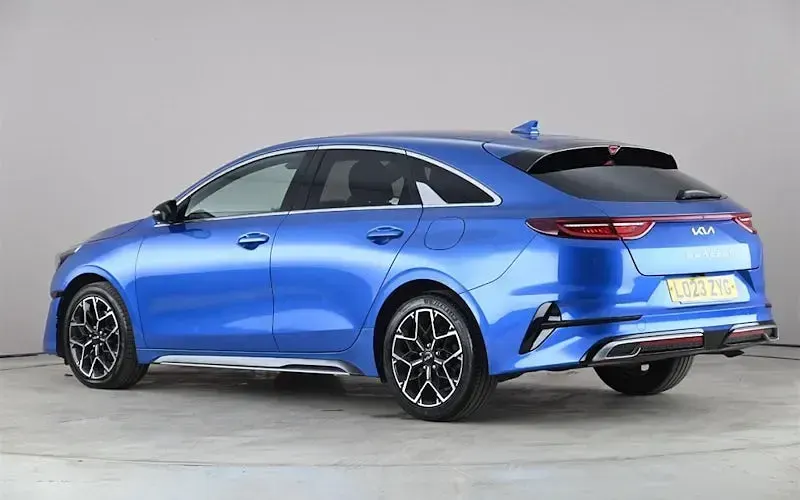 Used Kia ProCeed GT-Line 160 HP (117 kW) 2023 Blue Estate