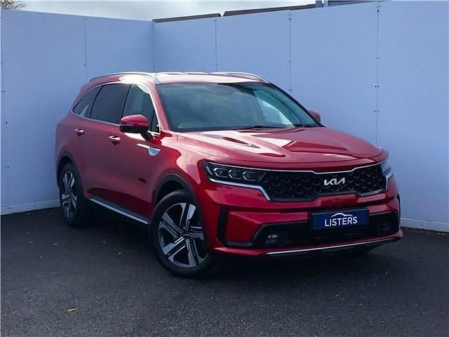 Red Used 2022 Kia Sorento SUV | £32,995 (Fair price) - Image 1/4