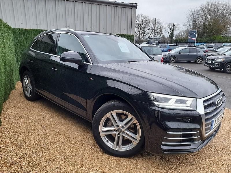 Used Audi Q5 S-Line 252 HP (185 kW) 2018 Black SUV