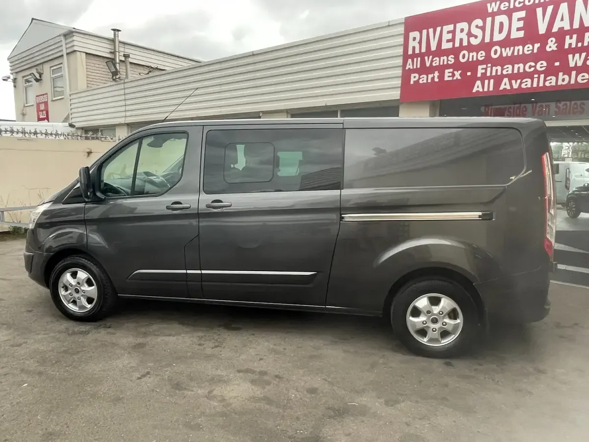 Used Ford Transit Custom Limited 170 HP (125 kW) 2016 Grey Van