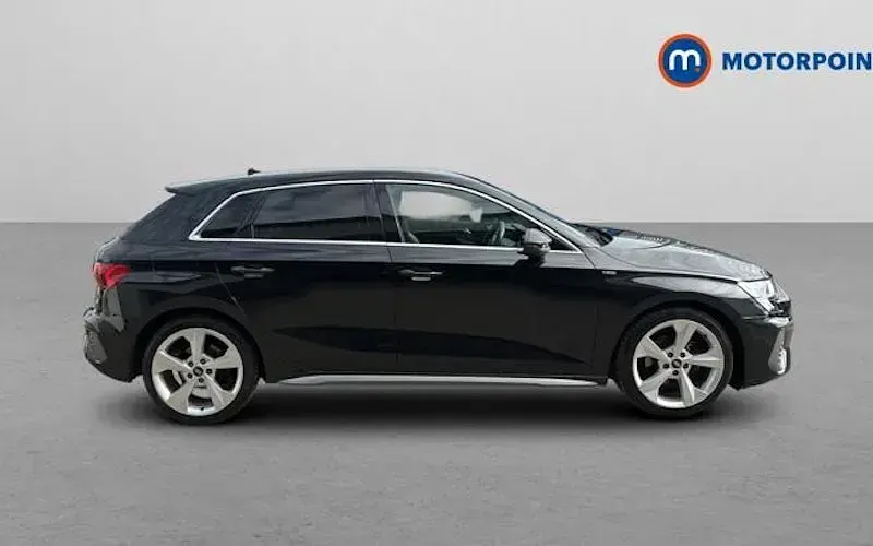 Used Audi A3 Sportback S-Line 150 HP (110 kW) 2024 Hatchback