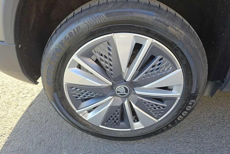 Used Skoda Karoq SE Drive 108 HP (79 kW) 2023 Grey SUV