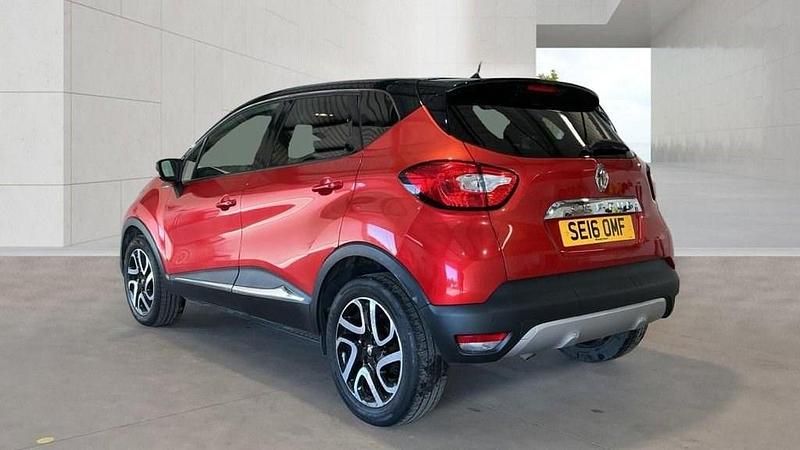 Second-hand Renault Captur Signature 90 CP (66 kW) 2016 Roșu SUV