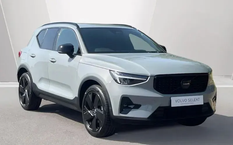 Used Volvo XC40 Plus 197 HP (144 kW) 2026 SUV