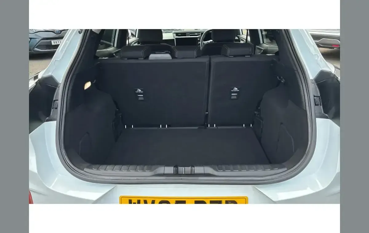 Used Ford Puma Titanium 125 HP (91 kW) 2025 White SUV