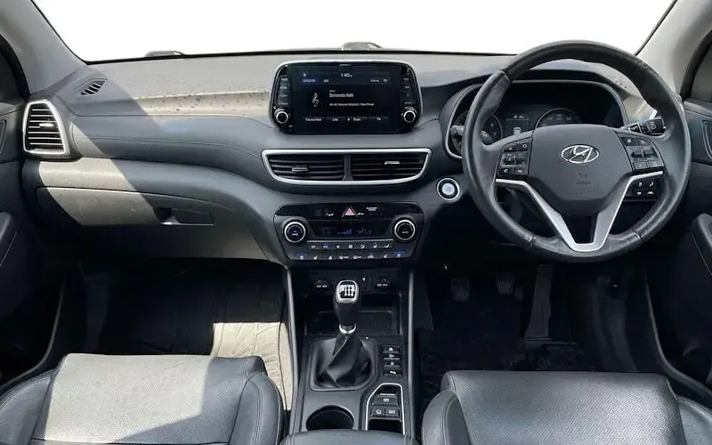 Used Hyundai Tucson Premium SE 177 HP (130 kW) 2019 Grey SUV