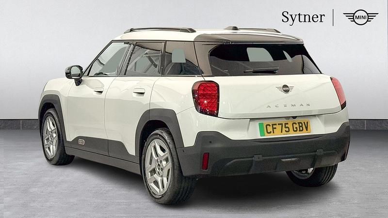 New Mini Aceman 133 kW (181 HP) 2025 White SUV