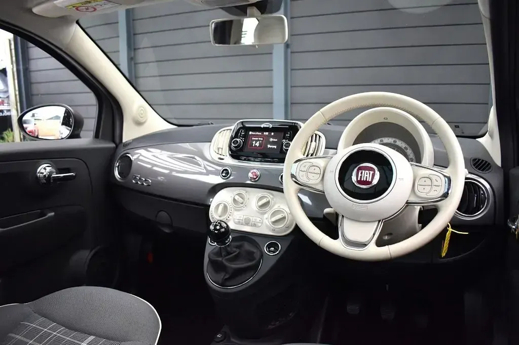 Used Fiat 500 Lounge 85 HP (62 kW) 2015 Grey Hatchback