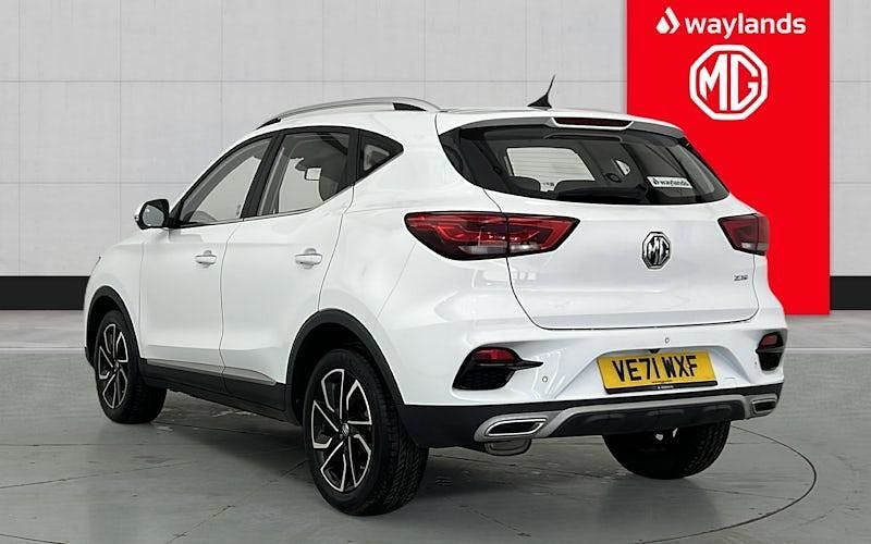 Used MG ZS Exclusive 106 HP (77 kW) 2024 SUV
