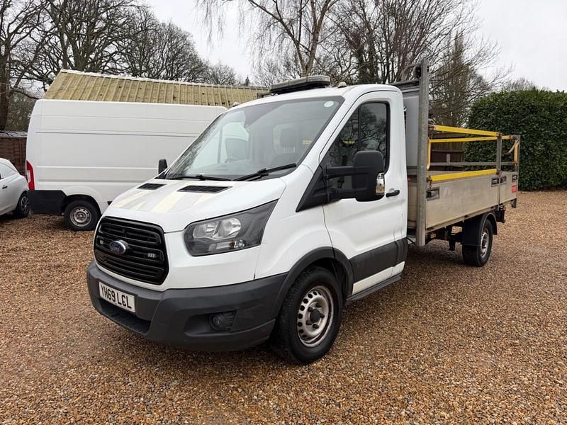 Usado Ford Transit S 130 HP (95 kW) 2019 Branco Cabrios