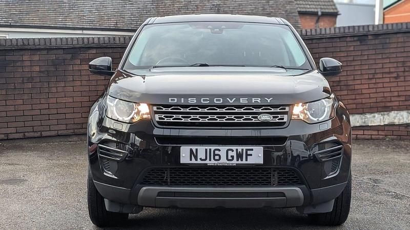 Used Land Rover Discovery Sport SE 2016 Black SUV