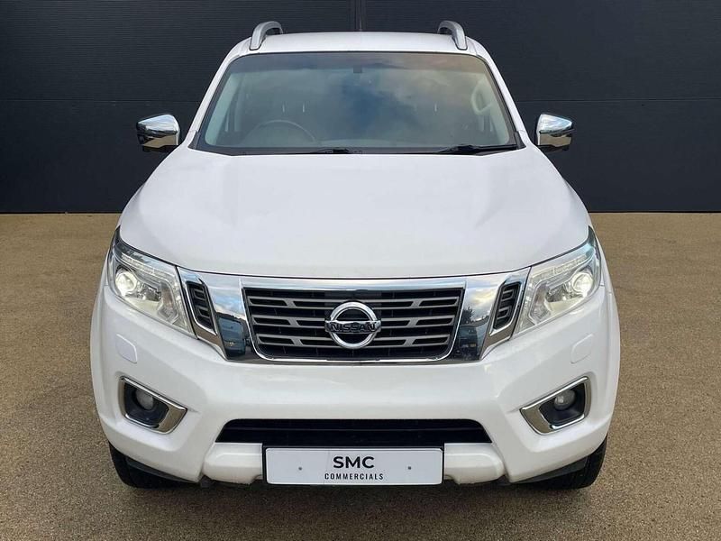 Used Nissan Navara Tekna 2018 White Pickup