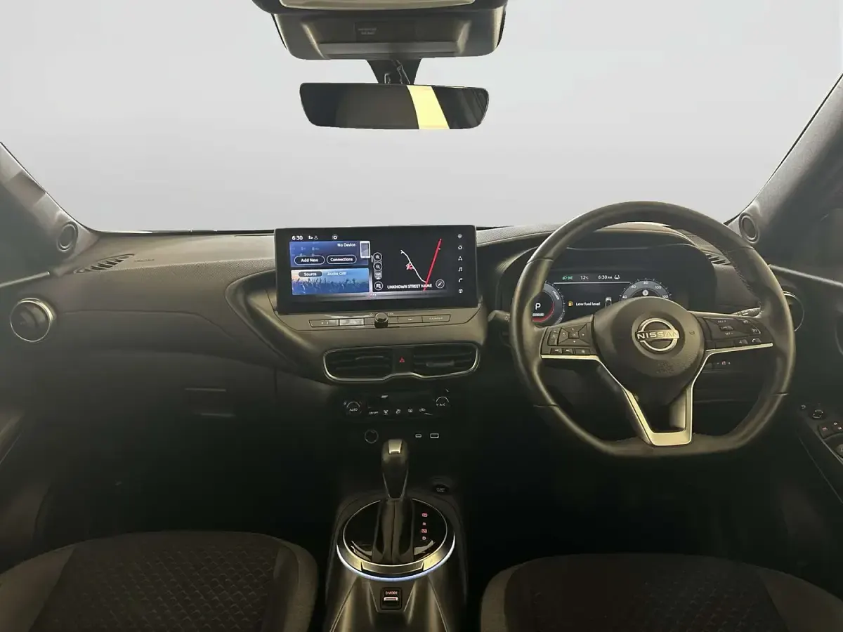 Used Nissan Juke N-Connecta 143 HP (105 kW) 2024 Black SUV