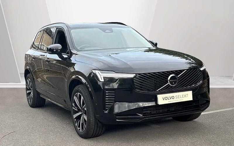 Used 2026 Volvo XC90 Plus SUV | £58,995 - Image 1/4