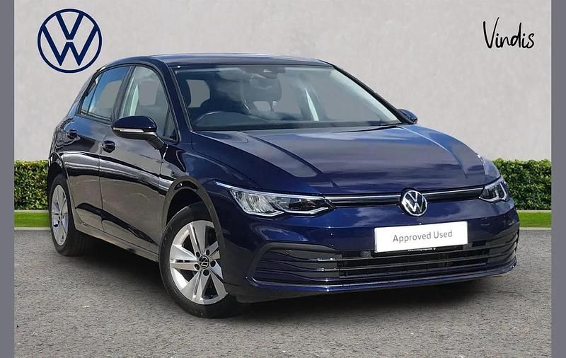 Used VW Golf VIII Life 108 HP (79 kW) 2021 Blue Hatchback