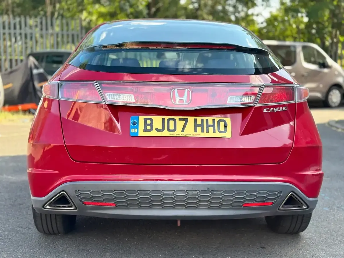Used Honda Civic EX 140 HP (102 kW) 2007 Red Hatchback