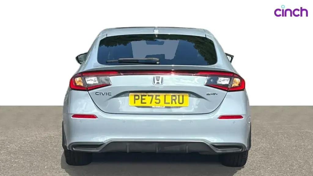 Used Honda Civic Advance 180 HP (132 kW) 2025 Solid  sonic grey Hatchback