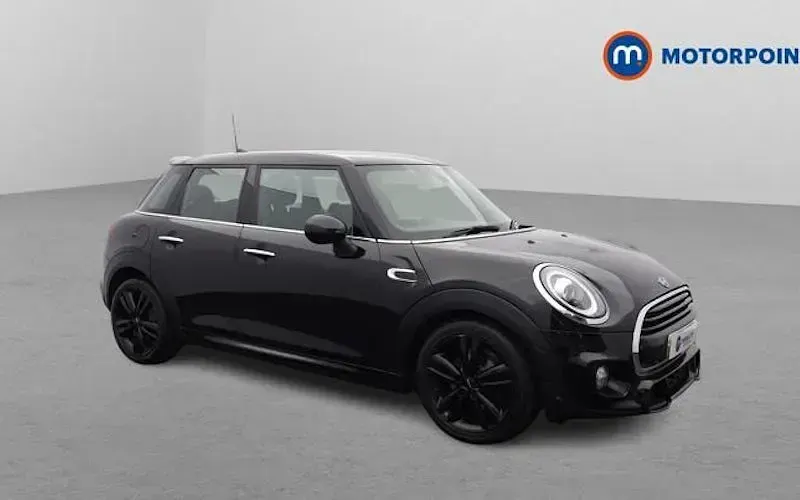 Used Mini Cooper Hatch 136 HP (100 kW) 2020 Hatchback