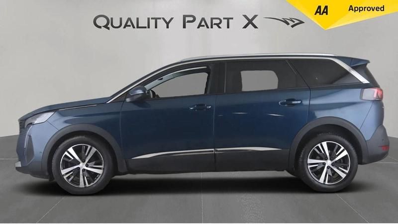Used Peugeot 5008 Allure Premium 2021 Blue SUV