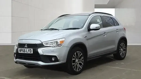 Used Mitsubishi ASX 147 HP (108 kW) 2016 Silver SUV